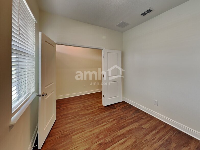 Building Photo - 2708 Ponds Trl