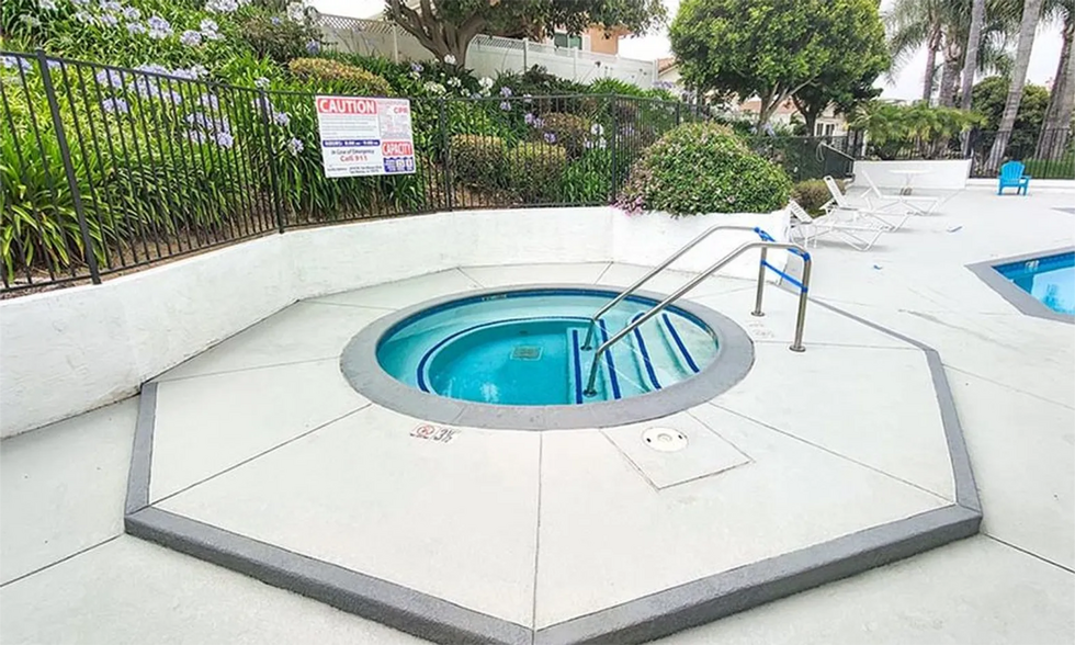 Community Spa - 2010 W San Marcos Blvd