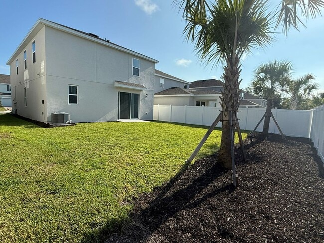 Building Photo - Step into style – Lease this 4Bed gem in D...