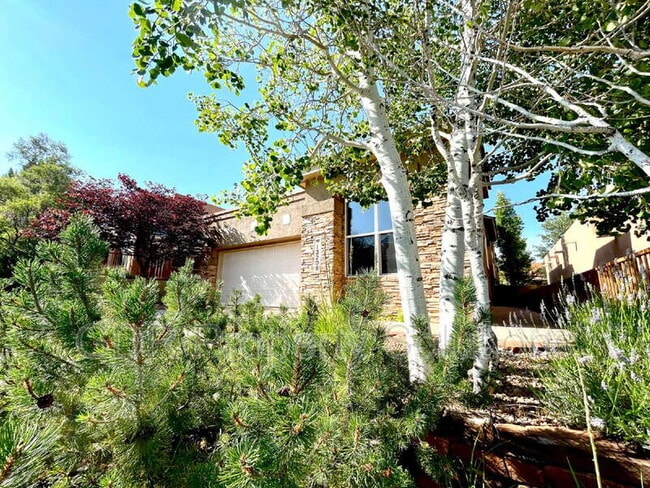 Primary Photo - 13208 Pine Forest Pl NE