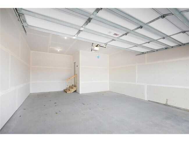 Building Photo - 4822 127th Ln NE