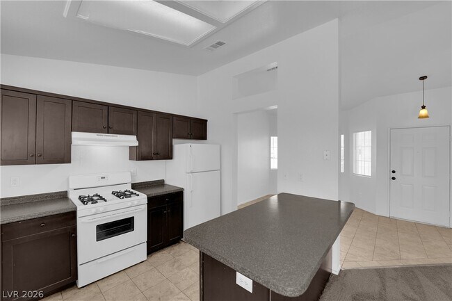 Building Photo - 833 Camden Yard Ct