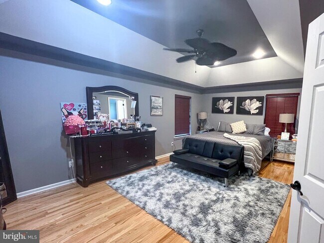 Building Photo - 144 Edgar Rd