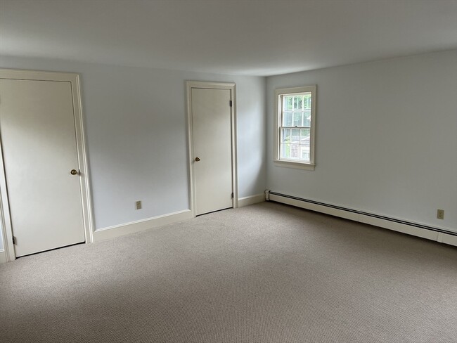 Building Photo - 8 Morse Ct