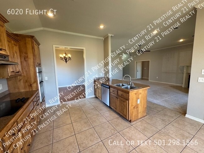 Building Photo - 6020 Flight Ct