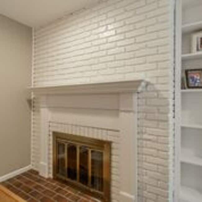 Building Photo - 1510 Woodrail Ave