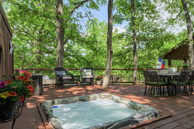 Building Photo - 5 Juanita Dr