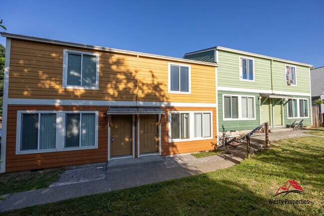 Building Photo - 5147 NE Killingsworth St