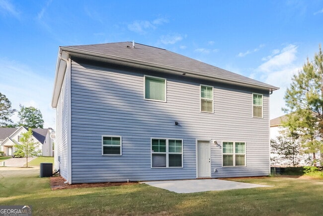 Building Photo - 1020 Bluecoat Cir