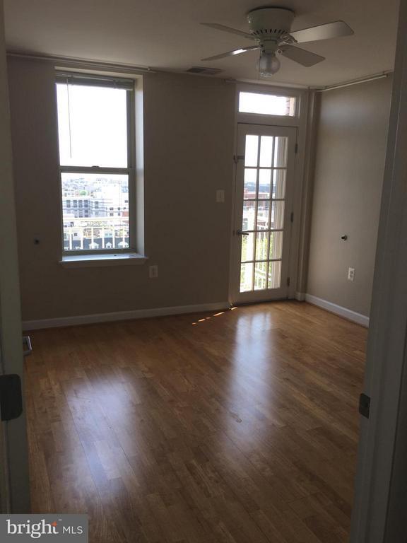 Building Photo - 1308 Clifton St NW