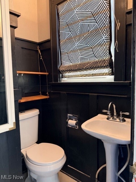 Building Photo - 517 Aqueduct St