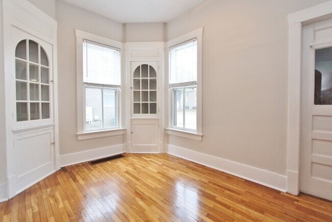 Building Photo - 1123 Liberty St