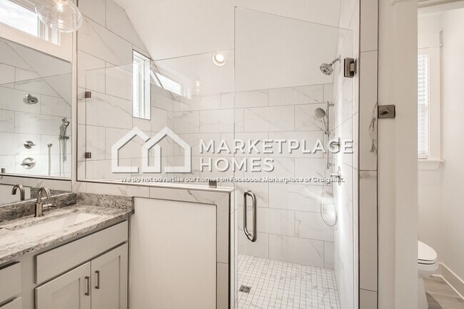 Building Photo - 518 Yokley Rd