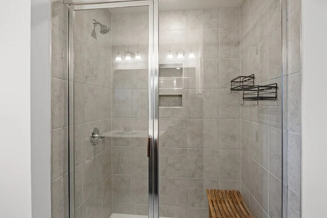 Building Photo - Earn Wealth While Leasing - Like a Homeowner - Lease to Own