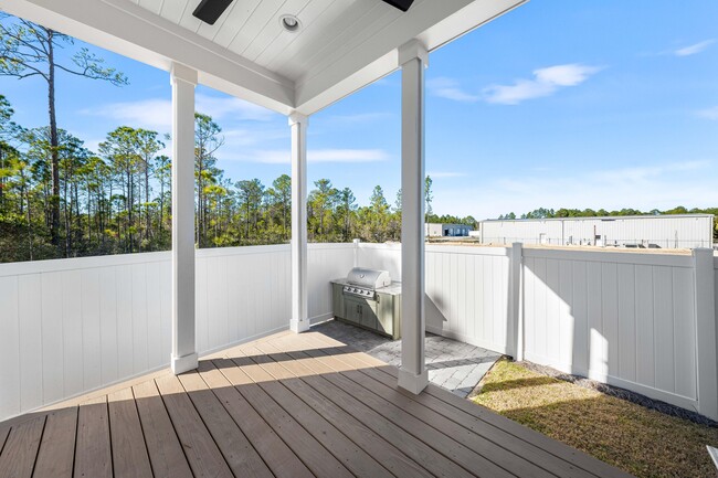 Building Photo - 520 S County Hwy 393