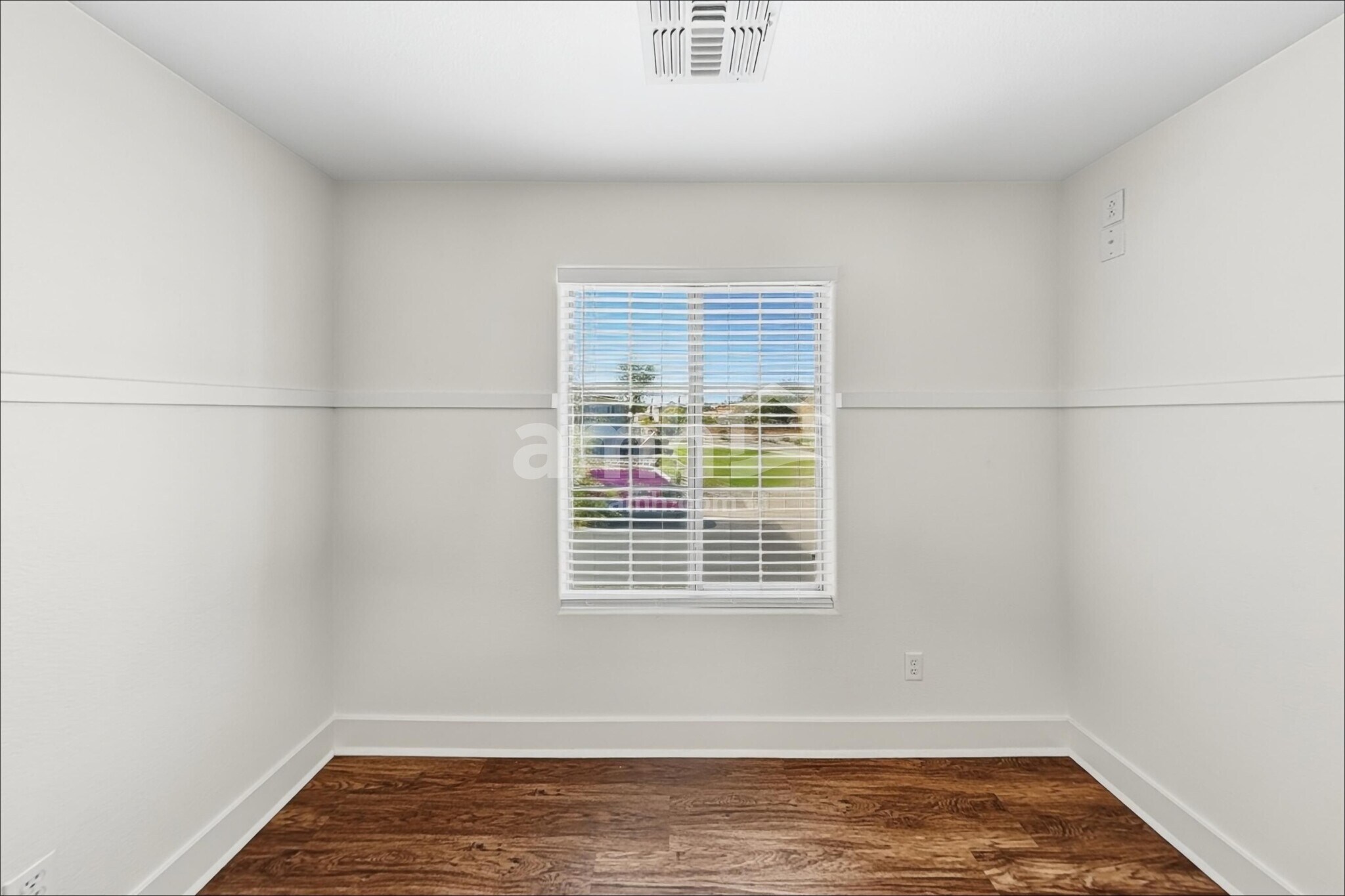 Building Photo - 17522 W Calavar Rd