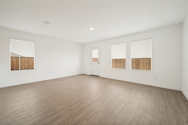 Building Photo - 14188 Golden Brg Dr