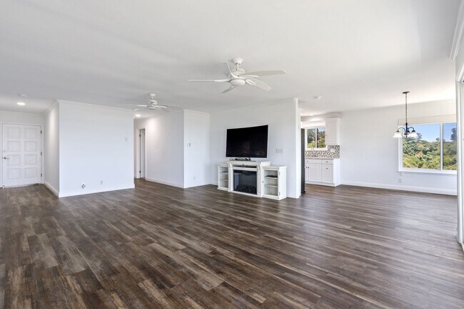 Building Photo - Live in Luxury: Spacious Sanctuary - Oceanfront Condo View Home with Mesmerizing Pacific Views