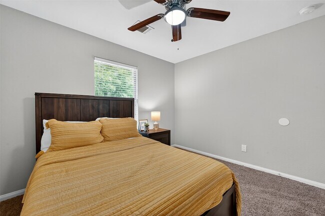 Building Photo - 16602 Pademelon Dr