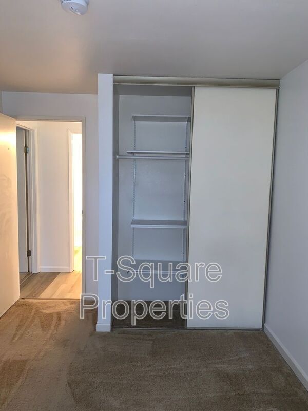 Building Photo - 14200 NE 171st St