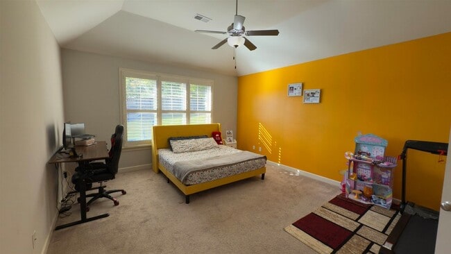 Building Photo - 1217 Pilgrim Ridge Rd