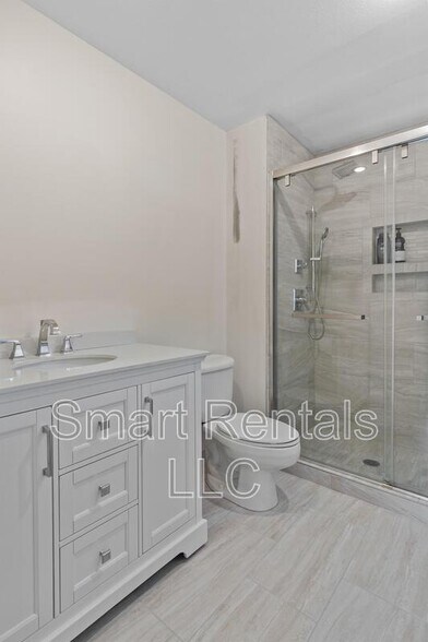 Building Photo - 12958 Ambois Dr