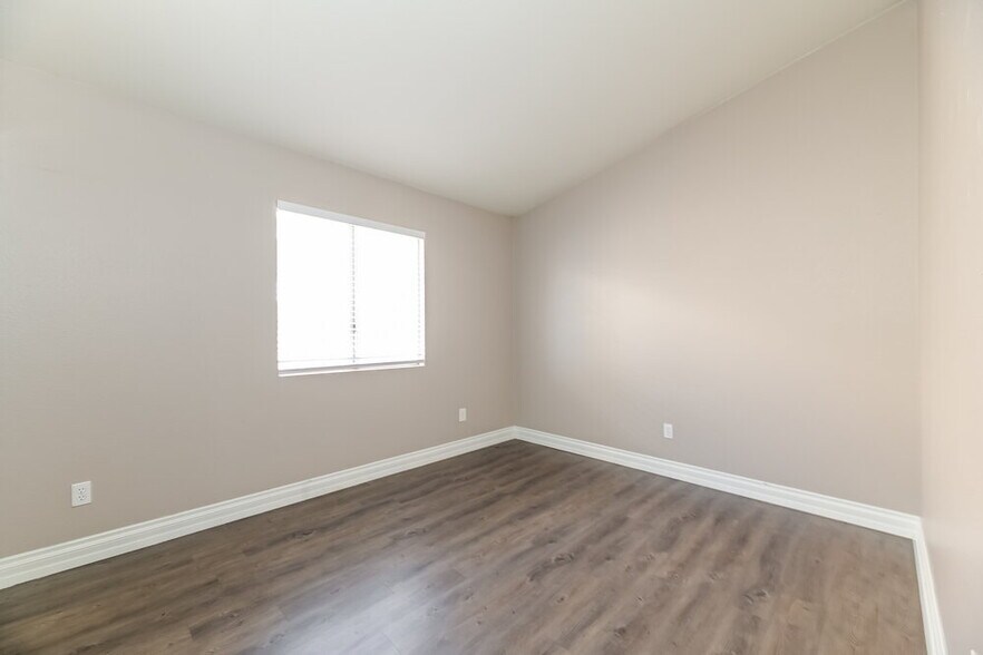Building Photo - 6377 Gold Canyon Dr