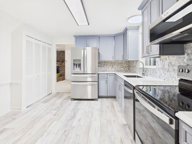 Building Photo - 13102 Morning Hill Ln