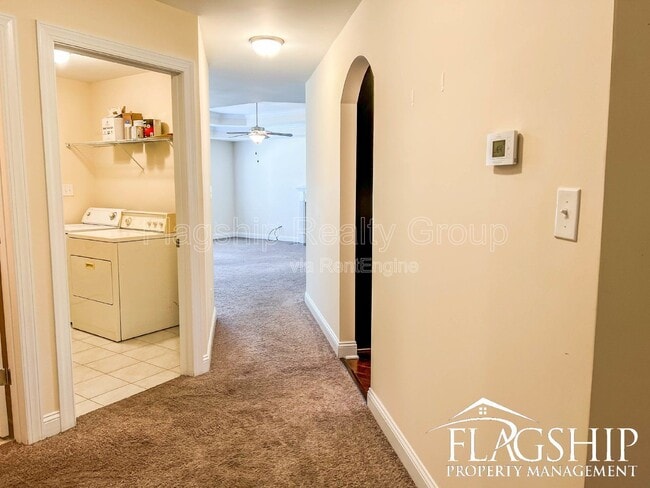 Building Photo - 118 Quail Hollow Dr