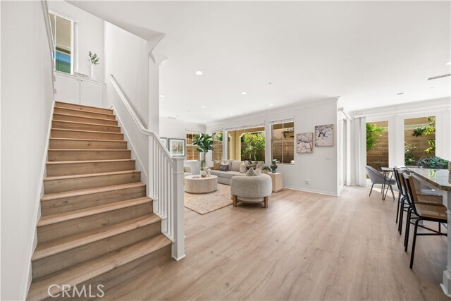 Building Photo - 57 Somerton