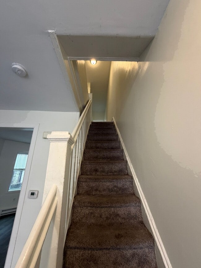 Building Photo - 52 N Dewey St