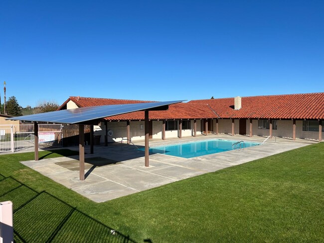 Building Photo - Gated community house ready to move in