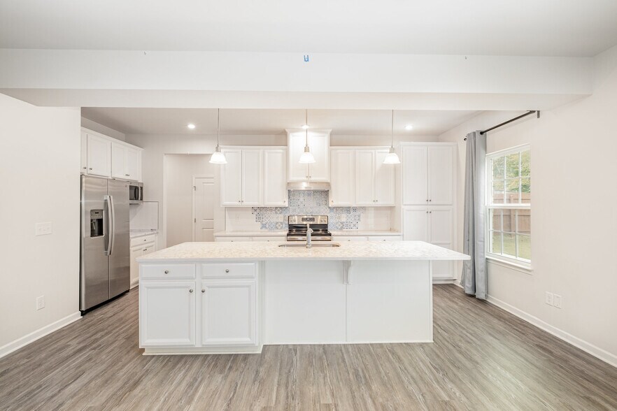 Building Photo - 971 Fancher Ln