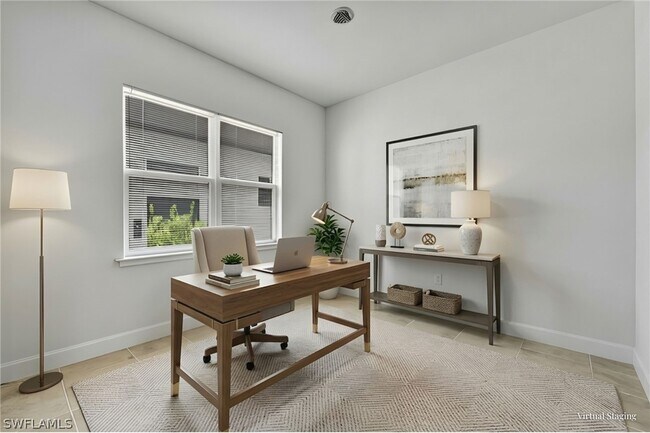 Building Photo - 12445 Dahlia Ct