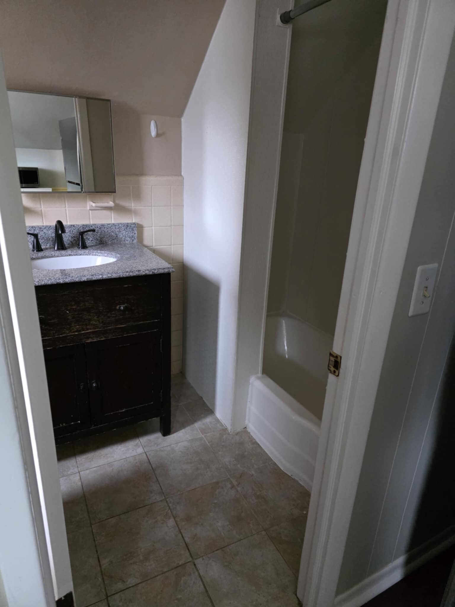 Building Photo - 21 Watts St