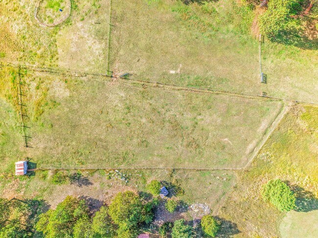 Building Photo - 6554 High Cir