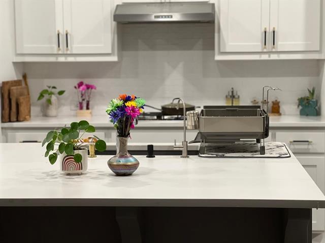 Building Photo - 4105 Sequoia St