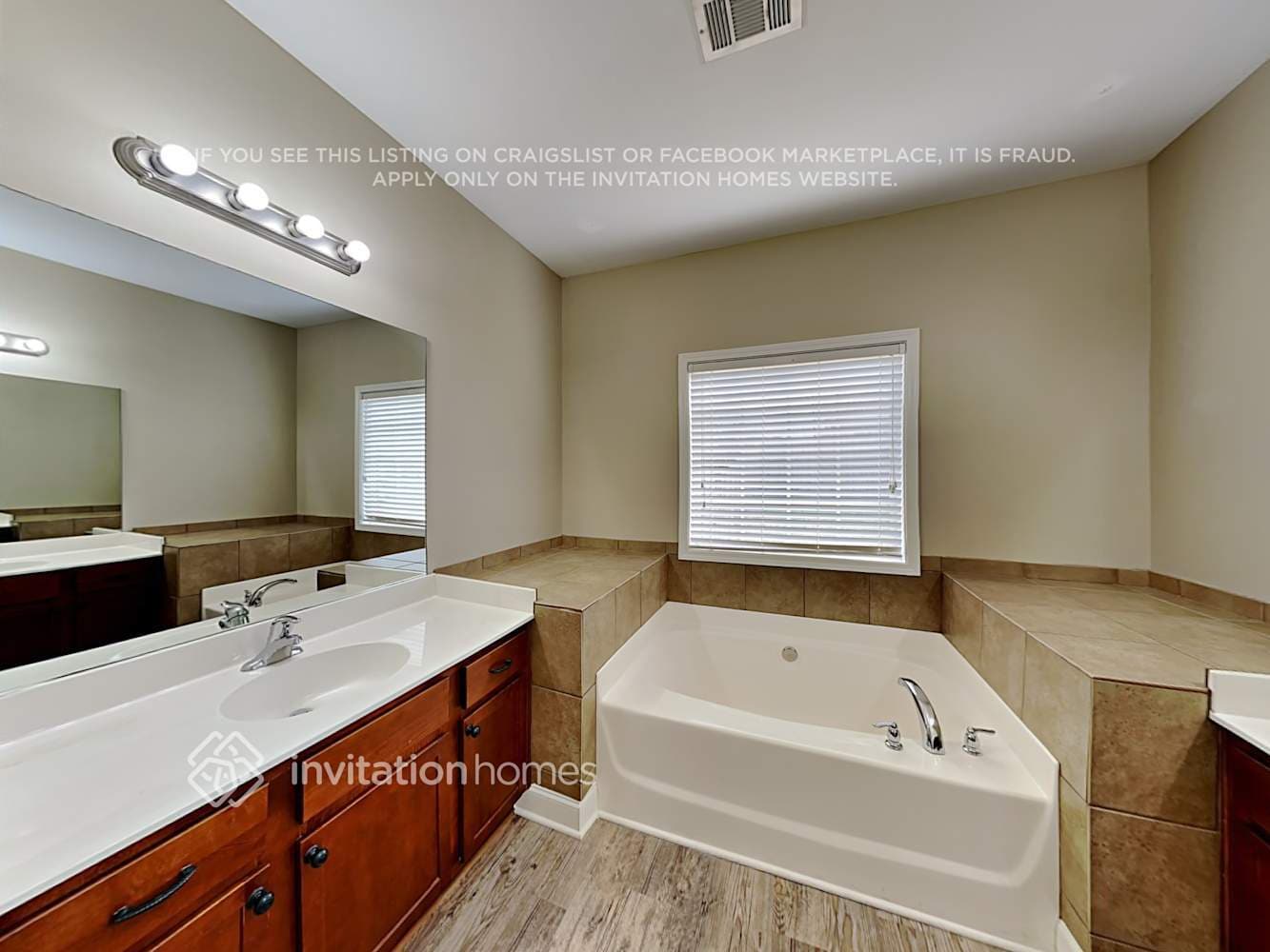 Building Photo - 104 Pristine Dr
