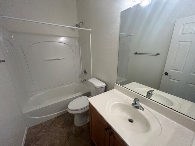 Building Photo - 16024 W Gelding Dr