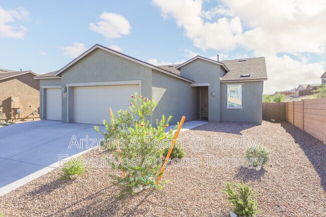 Primary Photo - 17581 S Desert Barberry Dr