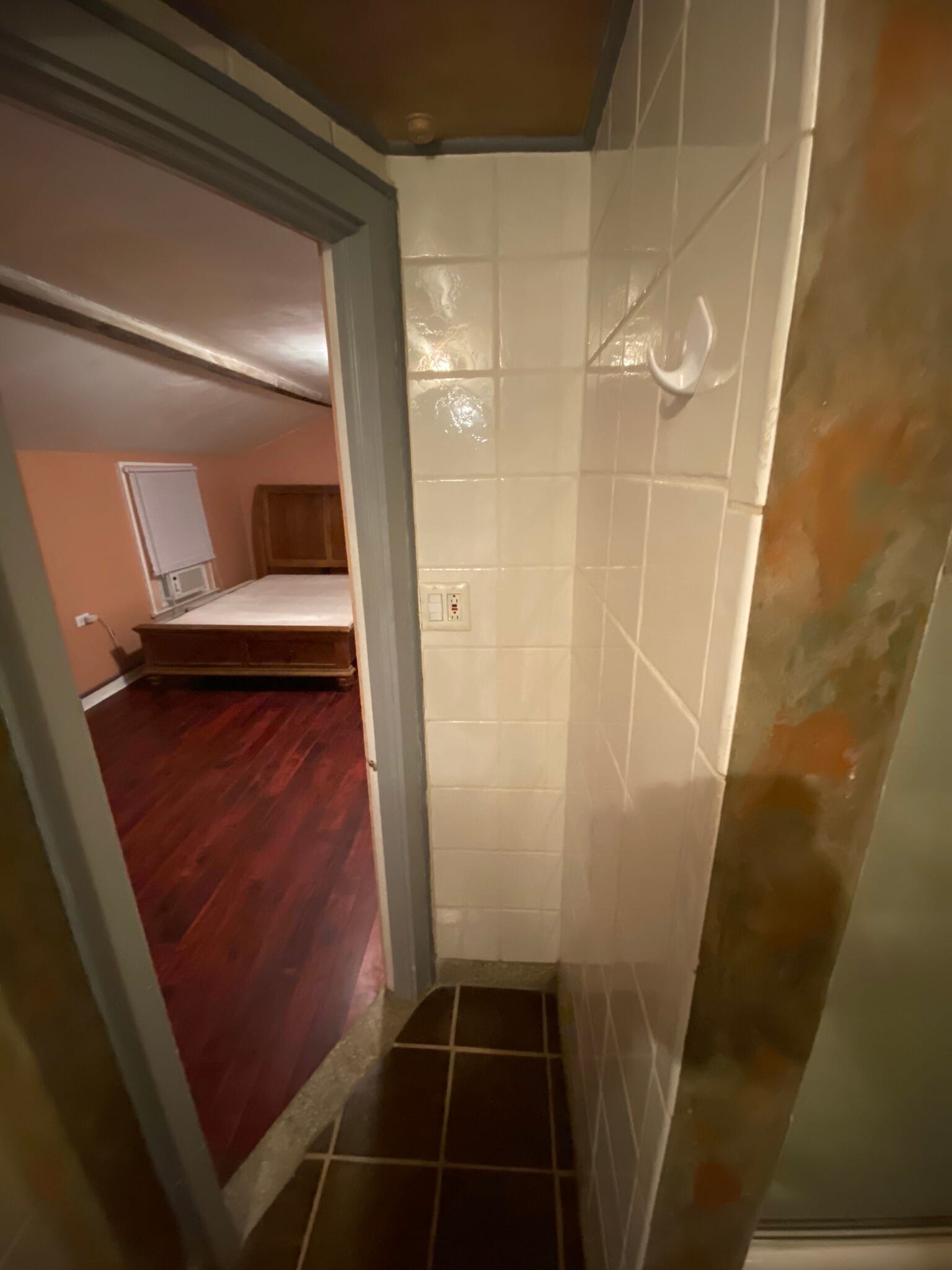 Building Photo - 7 Virginia Ave