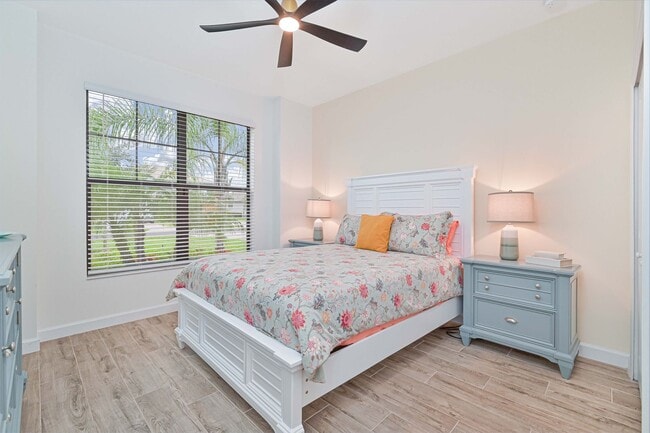 Building Photo - ** Single Family Home ~ Verdana Village ~ 3 Car Garage ~ Salt Water Pool & Lake Views **