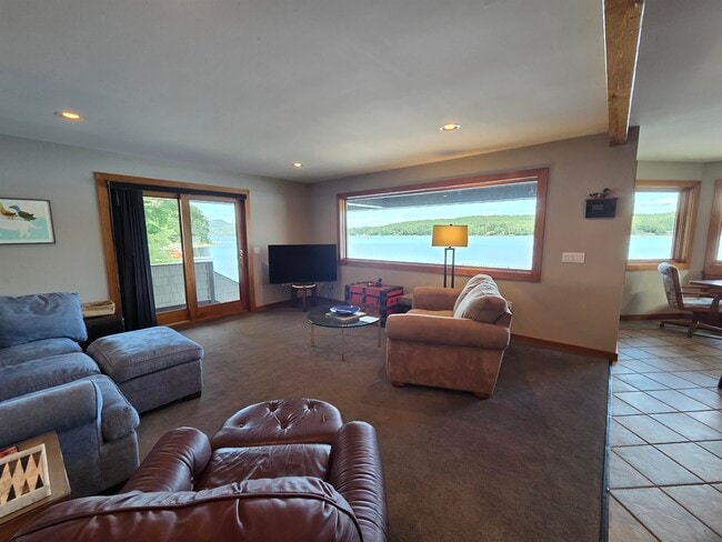 Building Photo - 20 Bonardi Dr