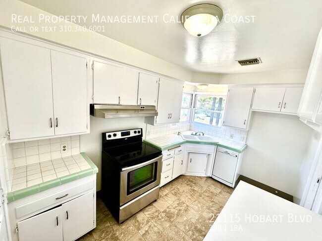 Building Photo - 21115 Hobart Blvd