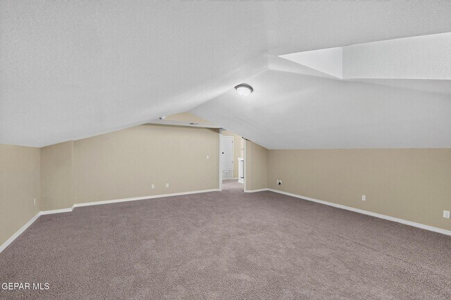Building Photo - 14613 Sunny Land Ave