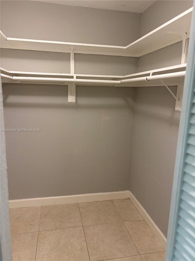 Building Photo - 8335 SW 72nd Ave