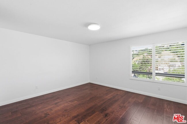 Building Photo - 2018 Griffith Park Blvd