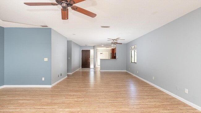 Building Photo - 161 Pine Cone Trail