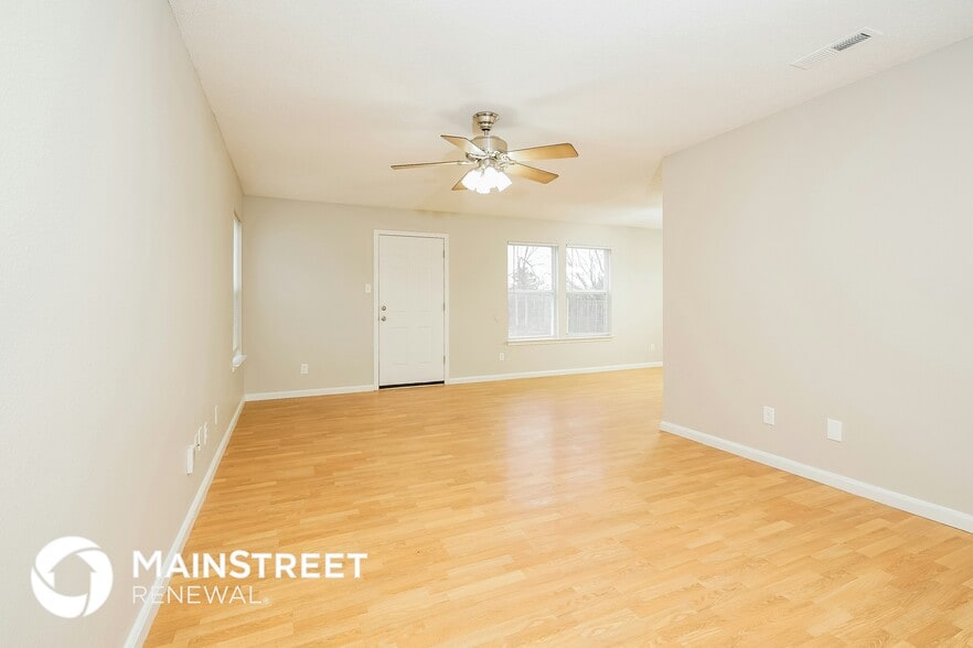Building Photo - 1146 Freemont Ln