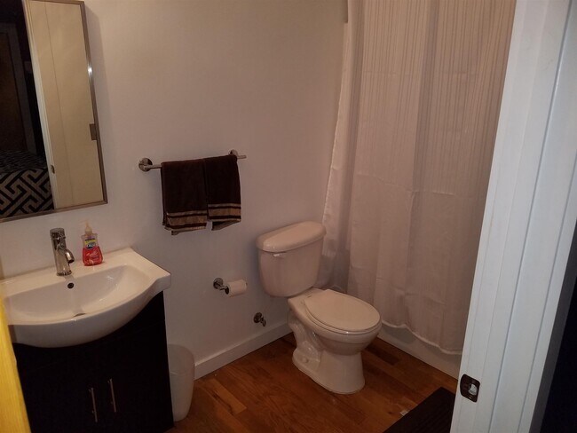 Building Photo - 1350 Rosa L Parks Blvd